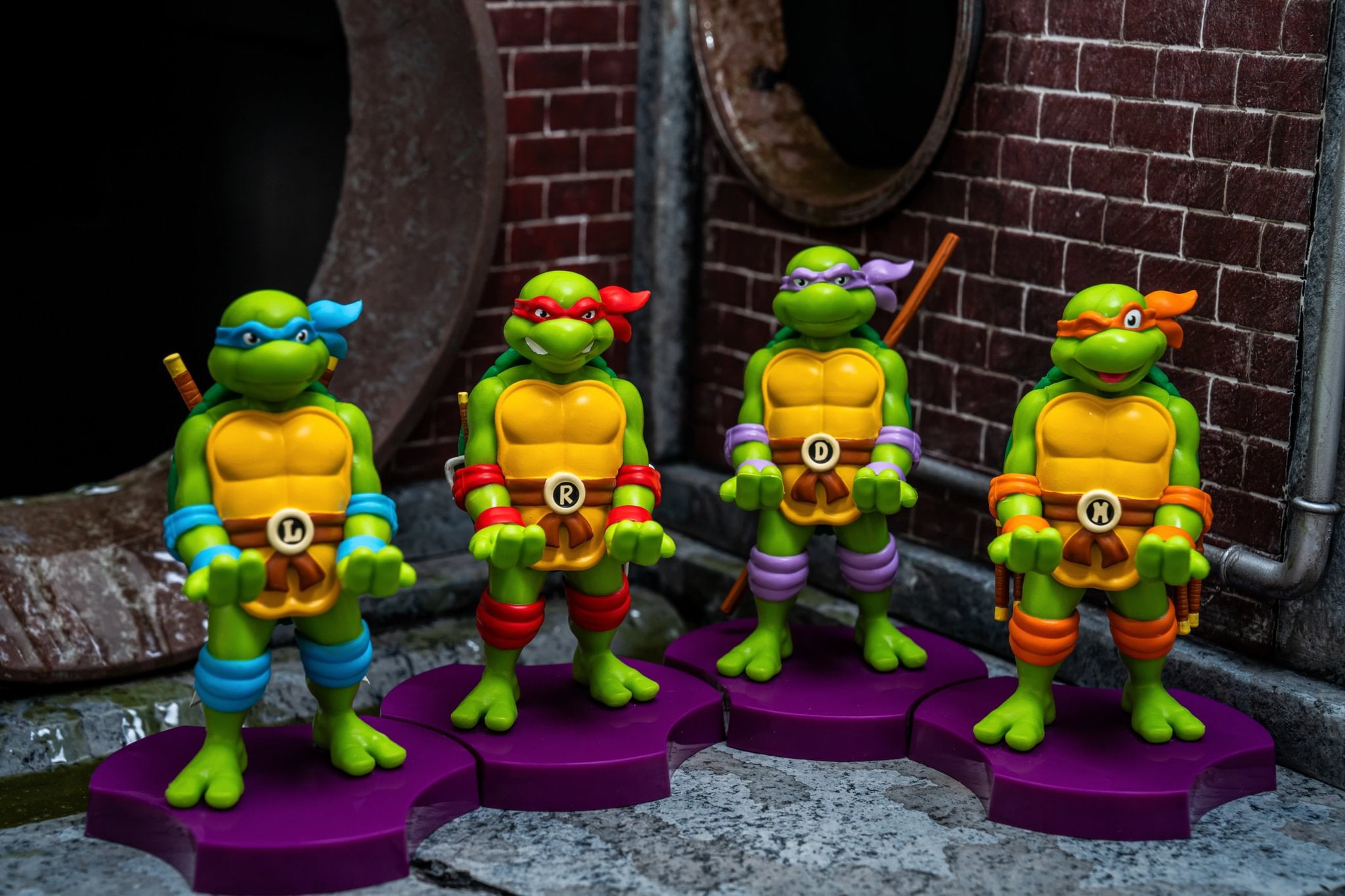 TEENAGE MUTANT NINJA TURTLE - HOLDEM - CHARGING HOLDER - LEONARDO 11CM - Immagine 3