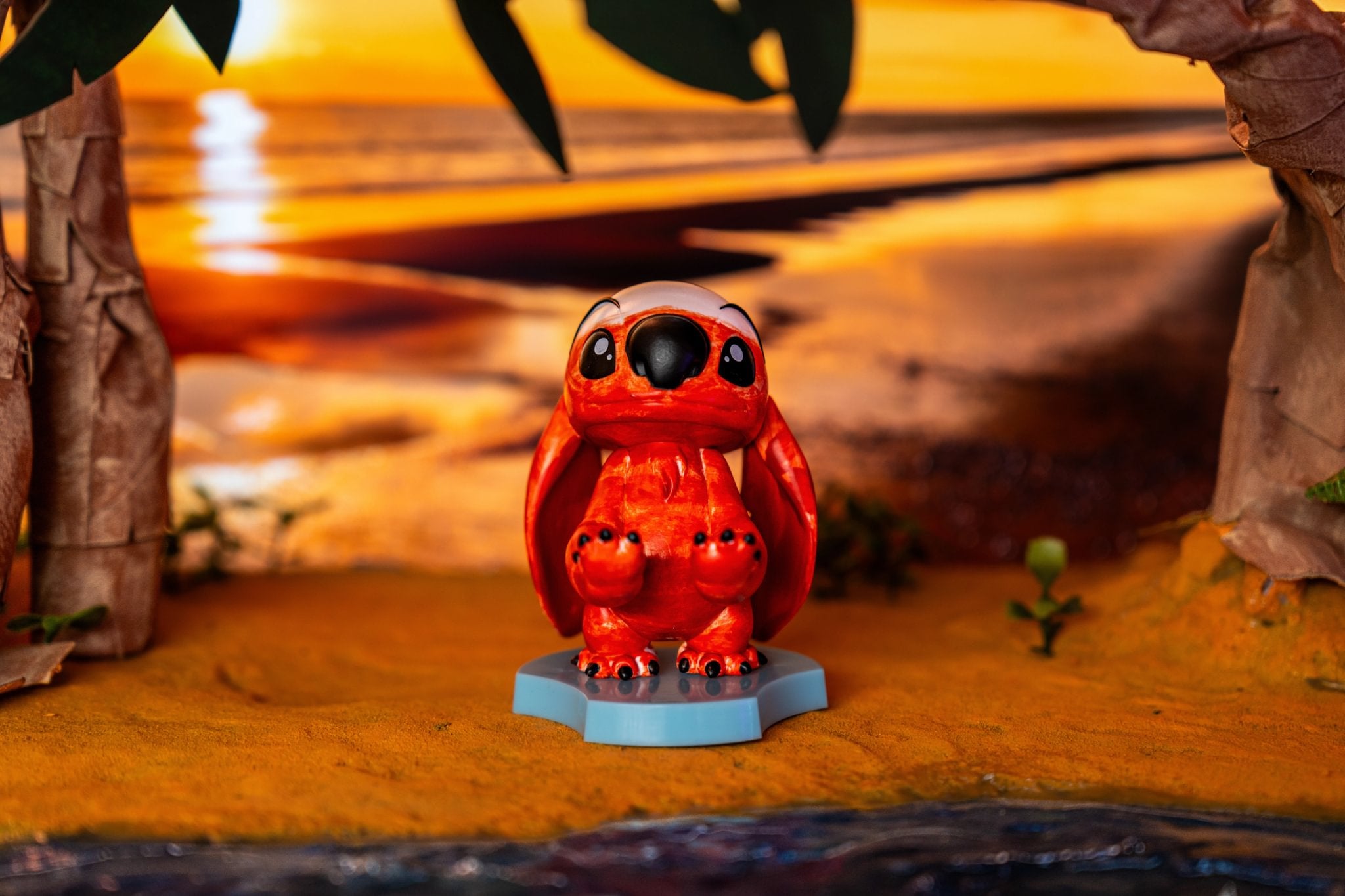 DISNEY - HOLDEM - CHARGING HOLDEM - BADNESS LEVEL STITCH 11CM - Immagine 2