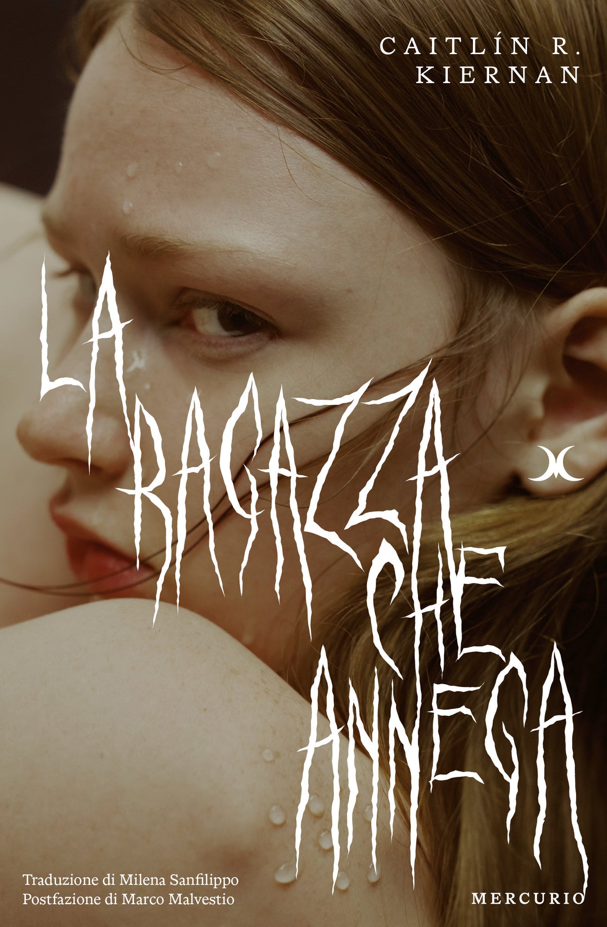 LA RAGAZZA CHE ANNEGA