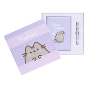 SCPA5B08 - PUSHEEN THE CAT - SET QUADERNO E PENNA - PUSHEEN MOMENTS