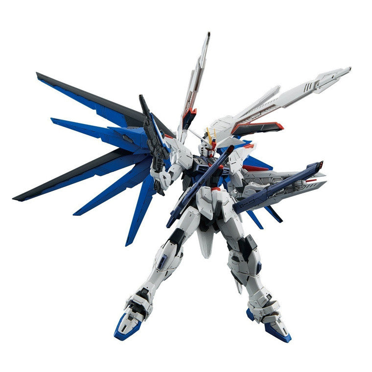MK61611 - MASTER GRADE - FREEDOM VER.2.0 - MODEL KIT 1/100