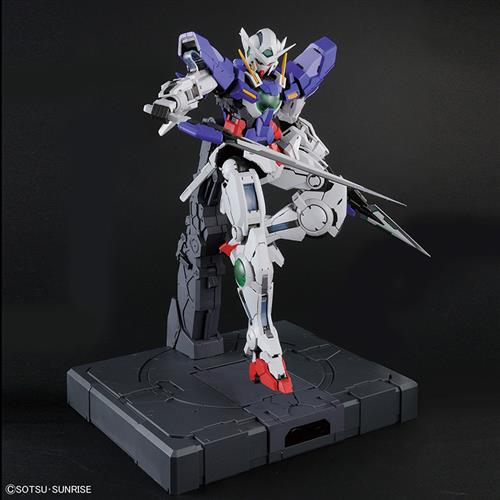 MK63057 - GUNDAM - PERFECT GRADE - GUNDAM EXIA - MODEL KIT 1/60
