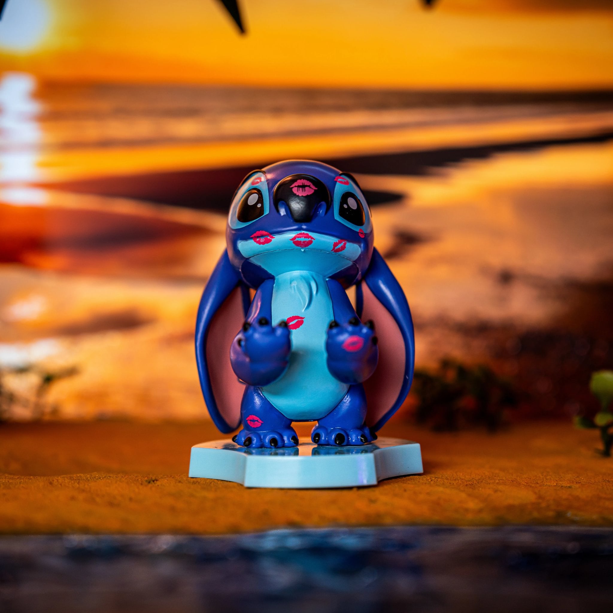 DISNEY - HOLDEM - CHARGING HOLDEM - LOVED UP STITCH 11CM