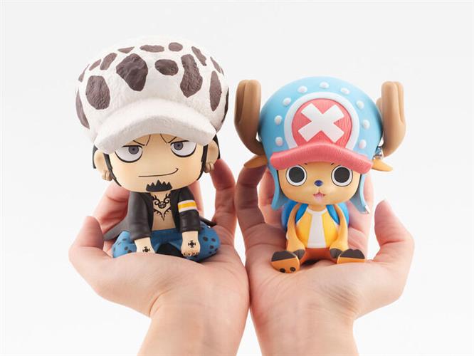 83336 - ONE PIECE - LOOK UP - TRAFALGAR + CHOPPER STATUA 10CM