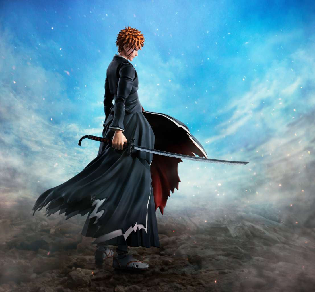 104285 - BLEACH - SH FIGUARTS - ICHIGU KUROSAKI - ACTION FIGURE 15CM