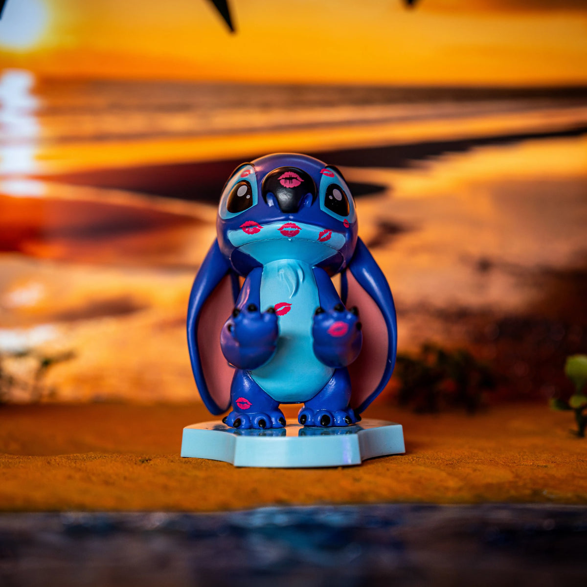 DISNEY - HOLDEM - CHARGING HOLDEM - LOVED UP STITCH 11CM