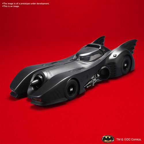 MK62185 - DC COMICS - BATMOBILE (BATMAN) - MODEL KIT 1/35
