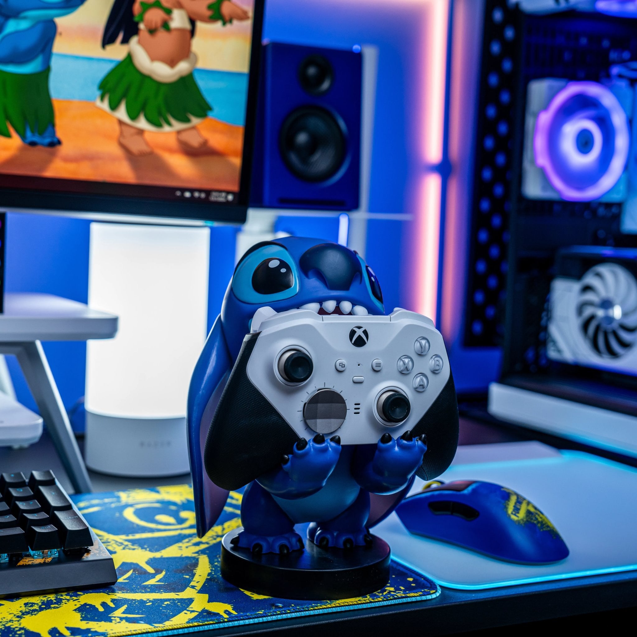 DISNEY: LILO & STITCH - CABLE GUYS FIGURE - HOLDEM - CHARGING HOLDER - SMILEY STITCH 21CM